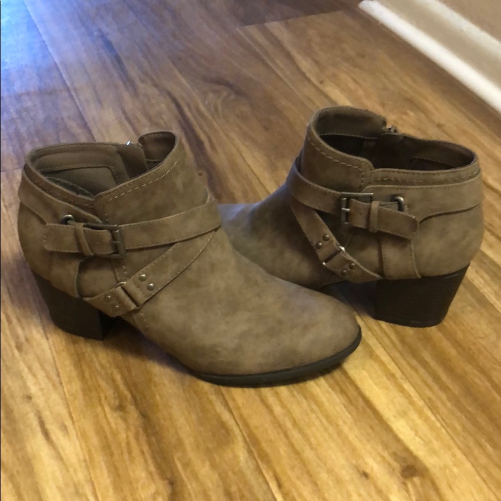 Short Booties